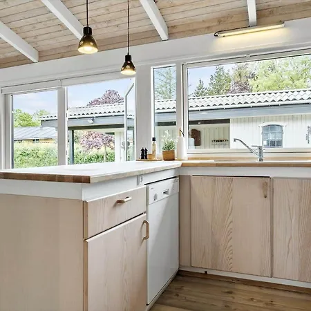 30536-odder-strandagervej-3 Holiday home *